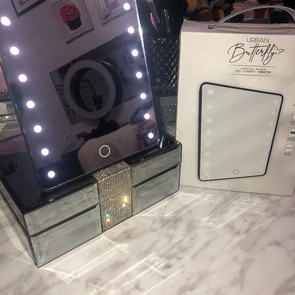 Vanity light desk - Picture 6 of 7